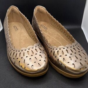 Earth Origins Women's Metallic Gold Laser-Cut Ballet Flats